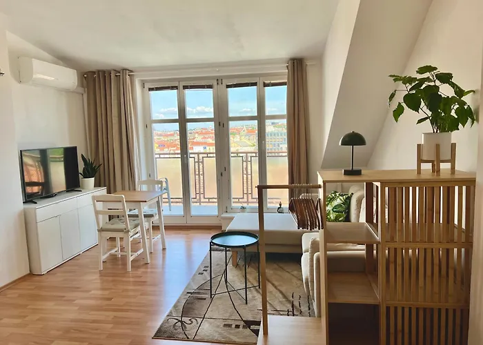 Cozy With Panorama View * 布拉格