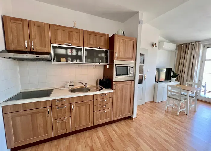 Cozy With Panorama View Διαμέρισμα